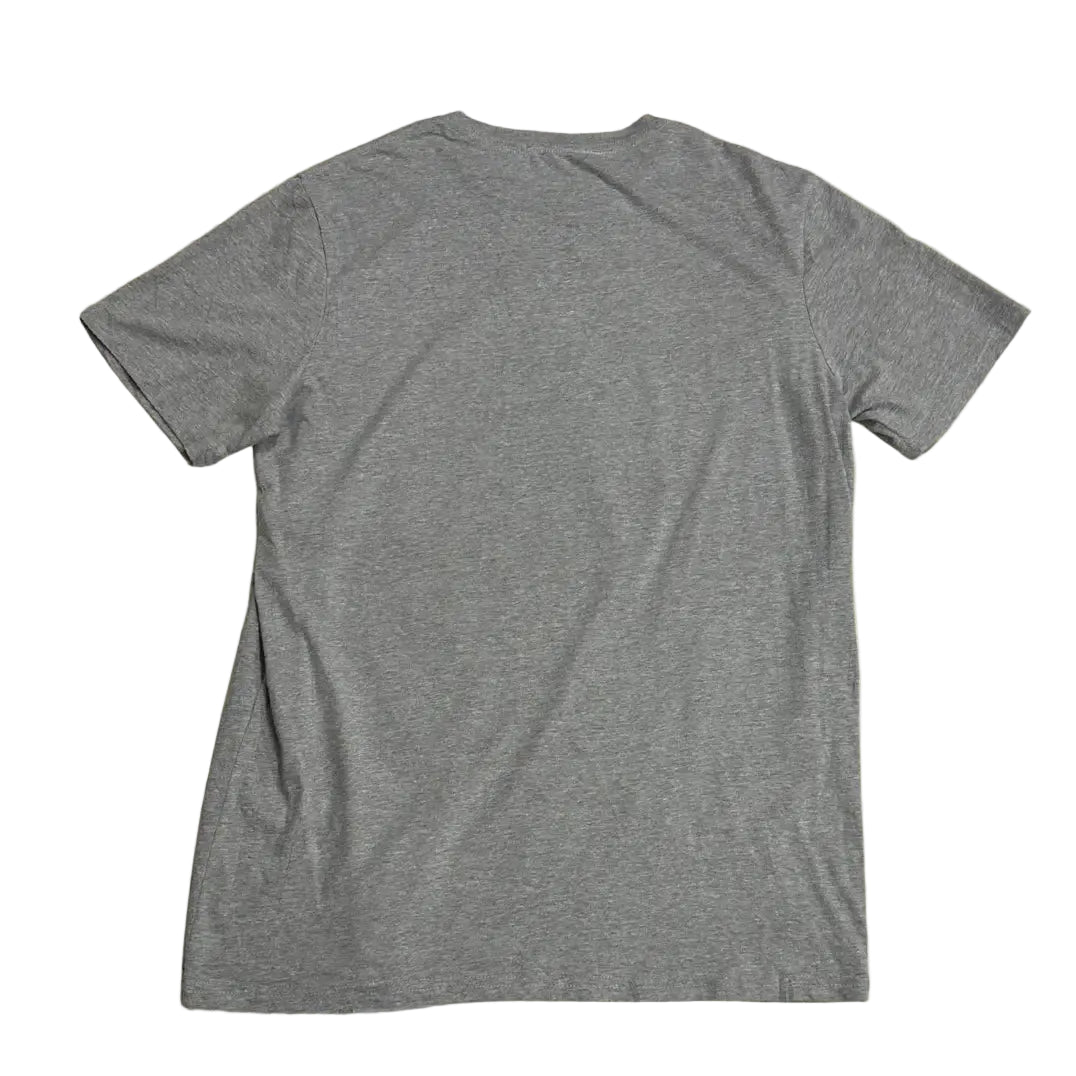 🇺🇸 MAD Engine “Rad White & Blue” Graphic Tee – Grey