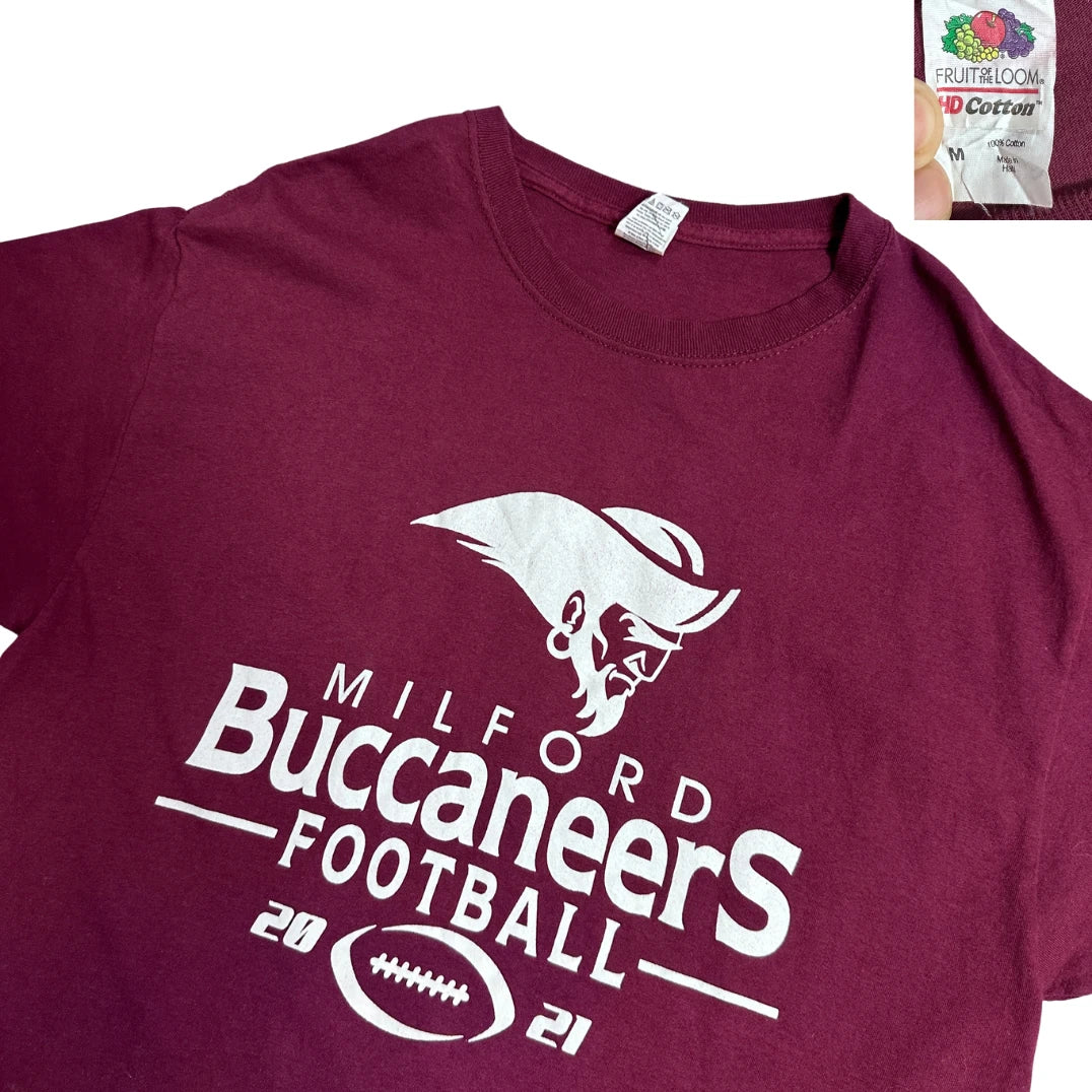 🏈 Sports Fan Graphic Tee by Fruit of the Loom(M)