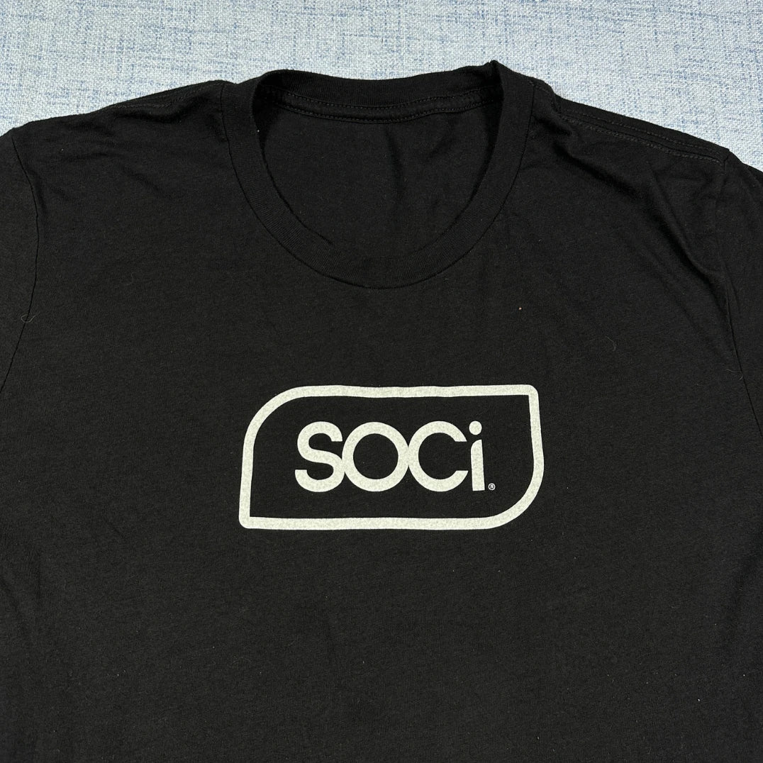Soci Graphic Tee