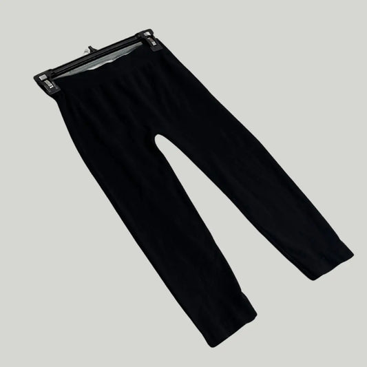 BLACK LEGGINGS