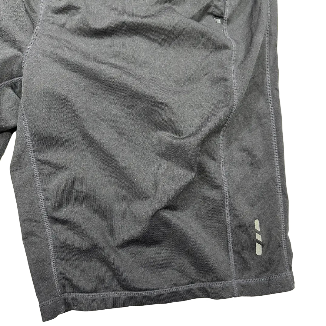 🖤 Men’s Black Sports Shorts – Athletic Activewear (Preloved)