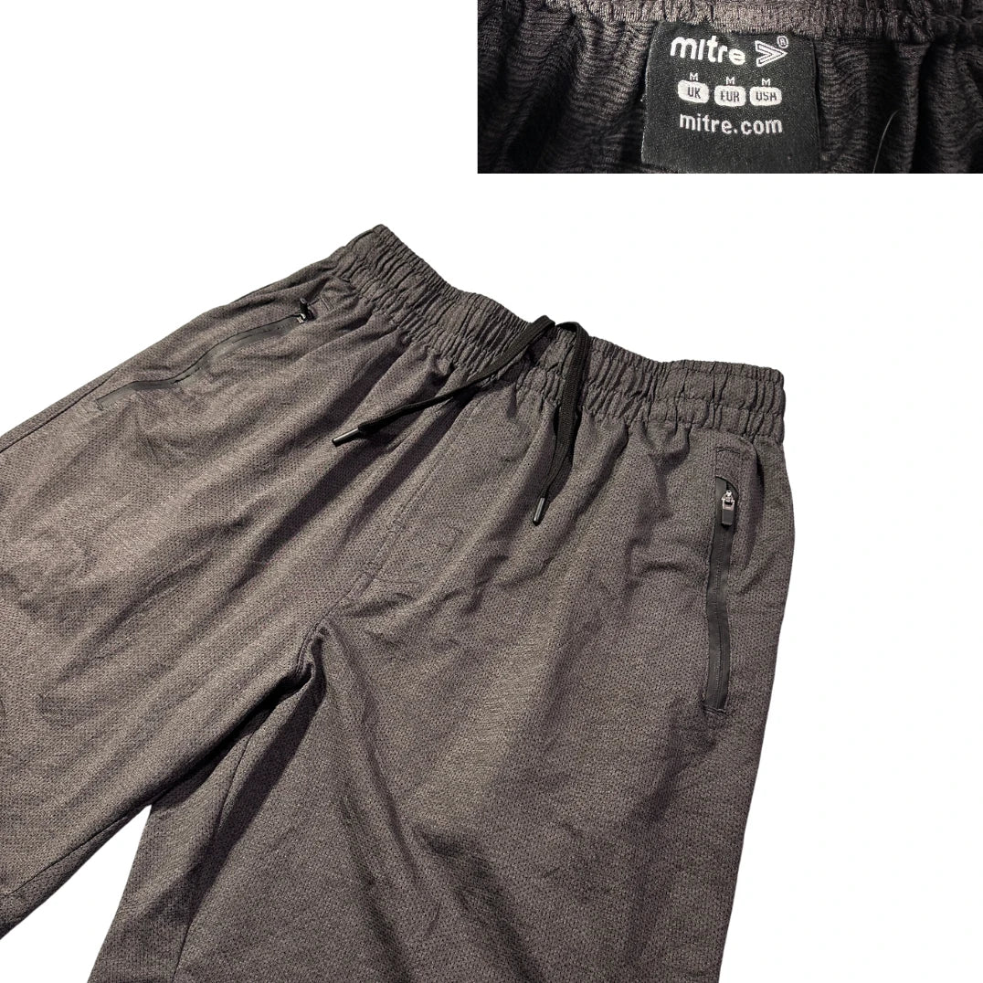 Mitre® Zip Pocket Shorts(M)