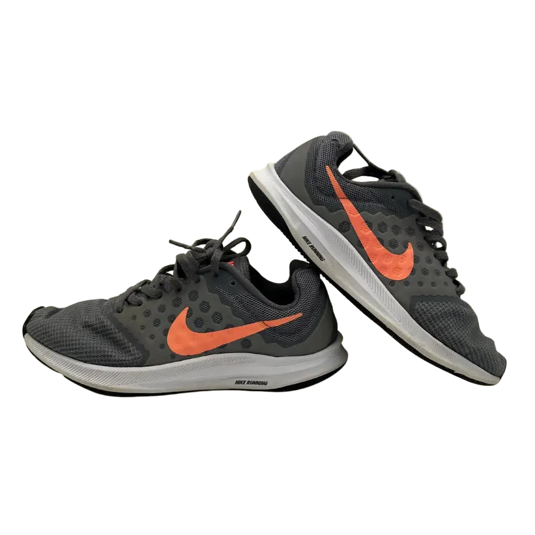 Nike Downshifter 7 – Dark Grey / Orange (Preloved, Original) – Size US 7