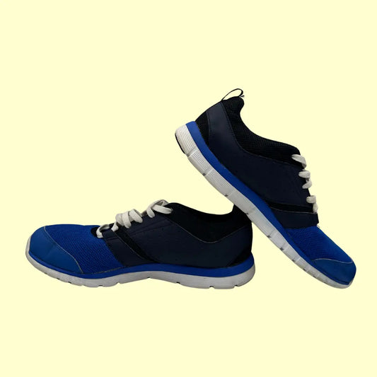 Reebok Men’s Blue Training Shoes (Size 10 / EUR 43)