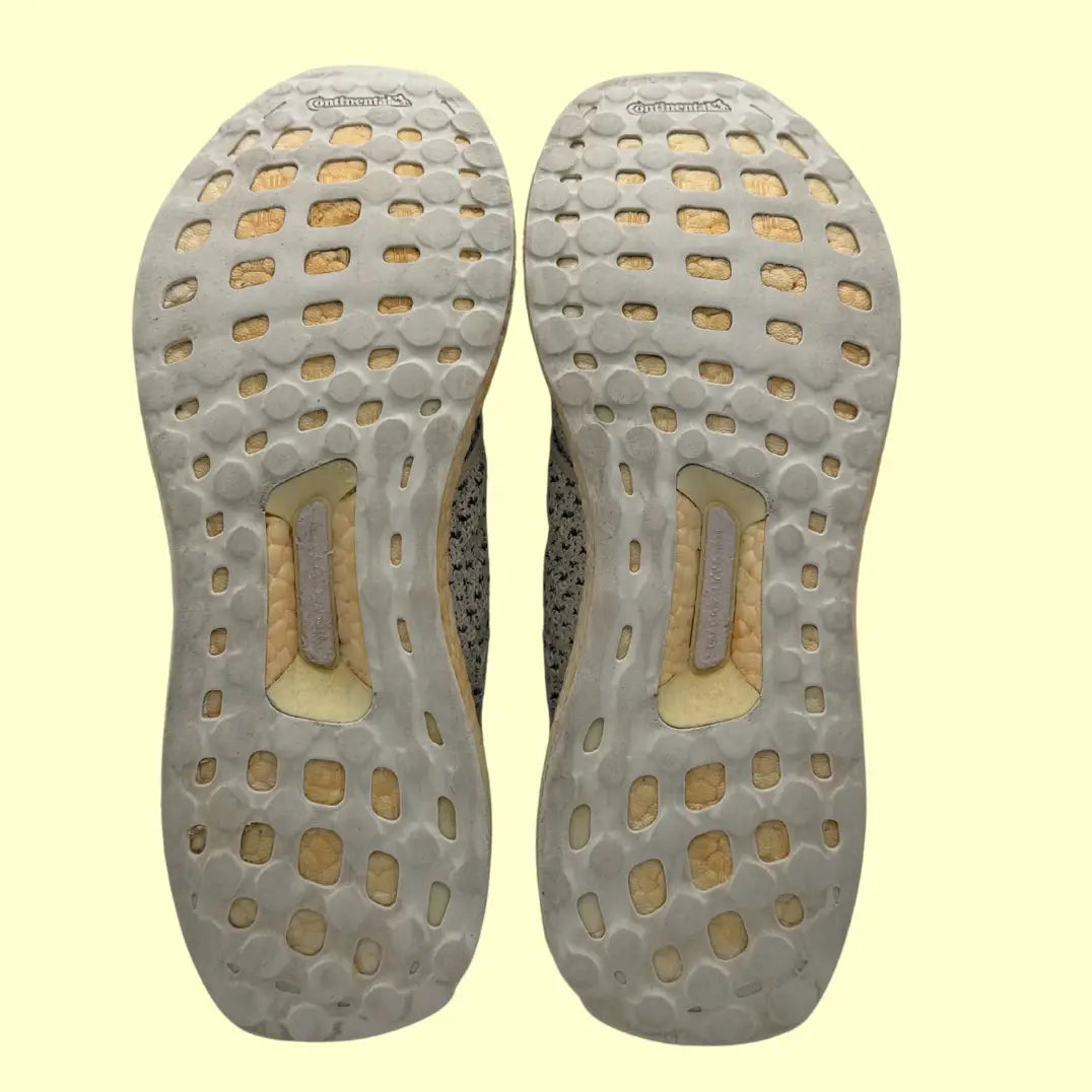 Adidas UltraBoost 4.0 Grey Knit – Men’s Size 9.5 (US) Running Shoes