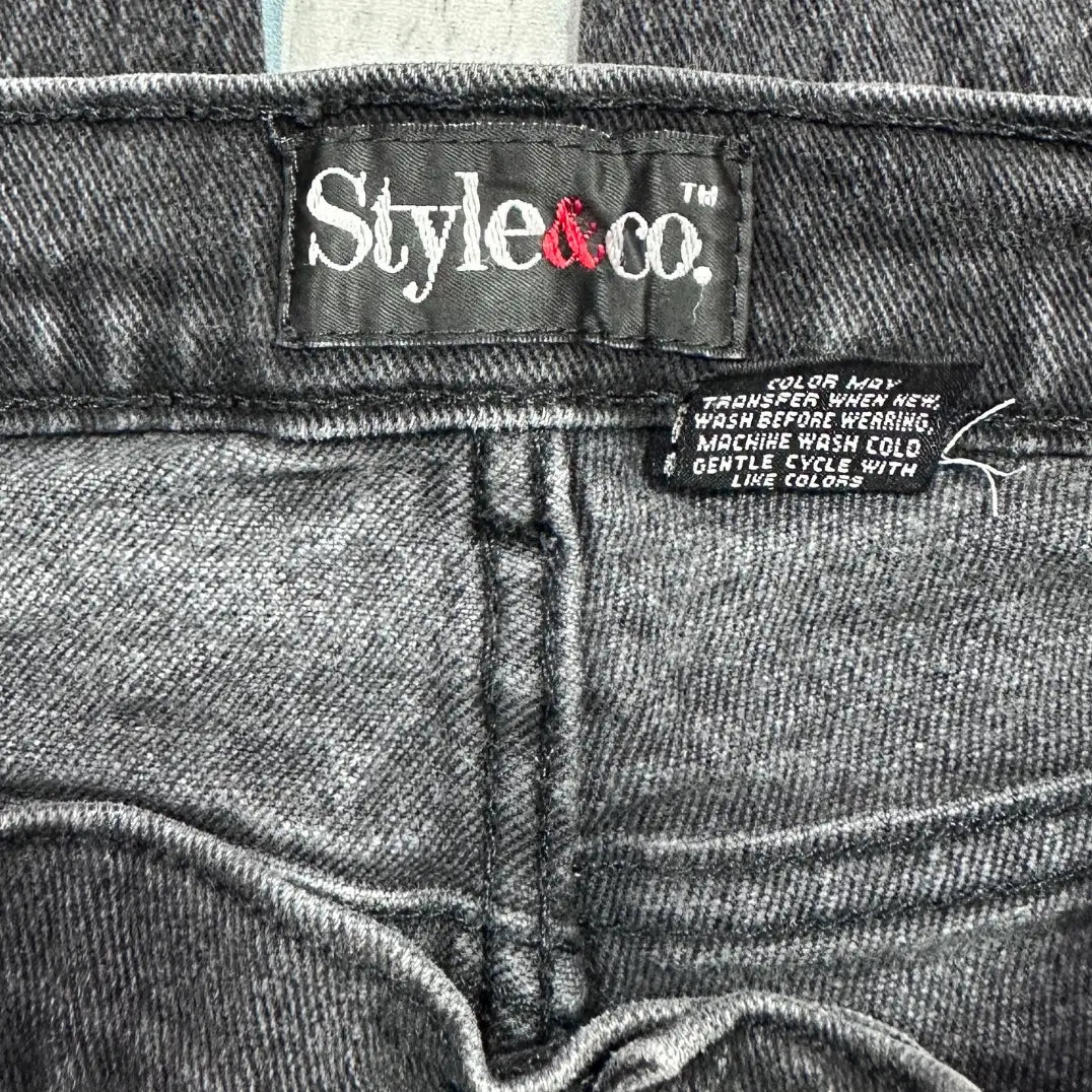 Style & Co women’s jeans in a black washed finish.