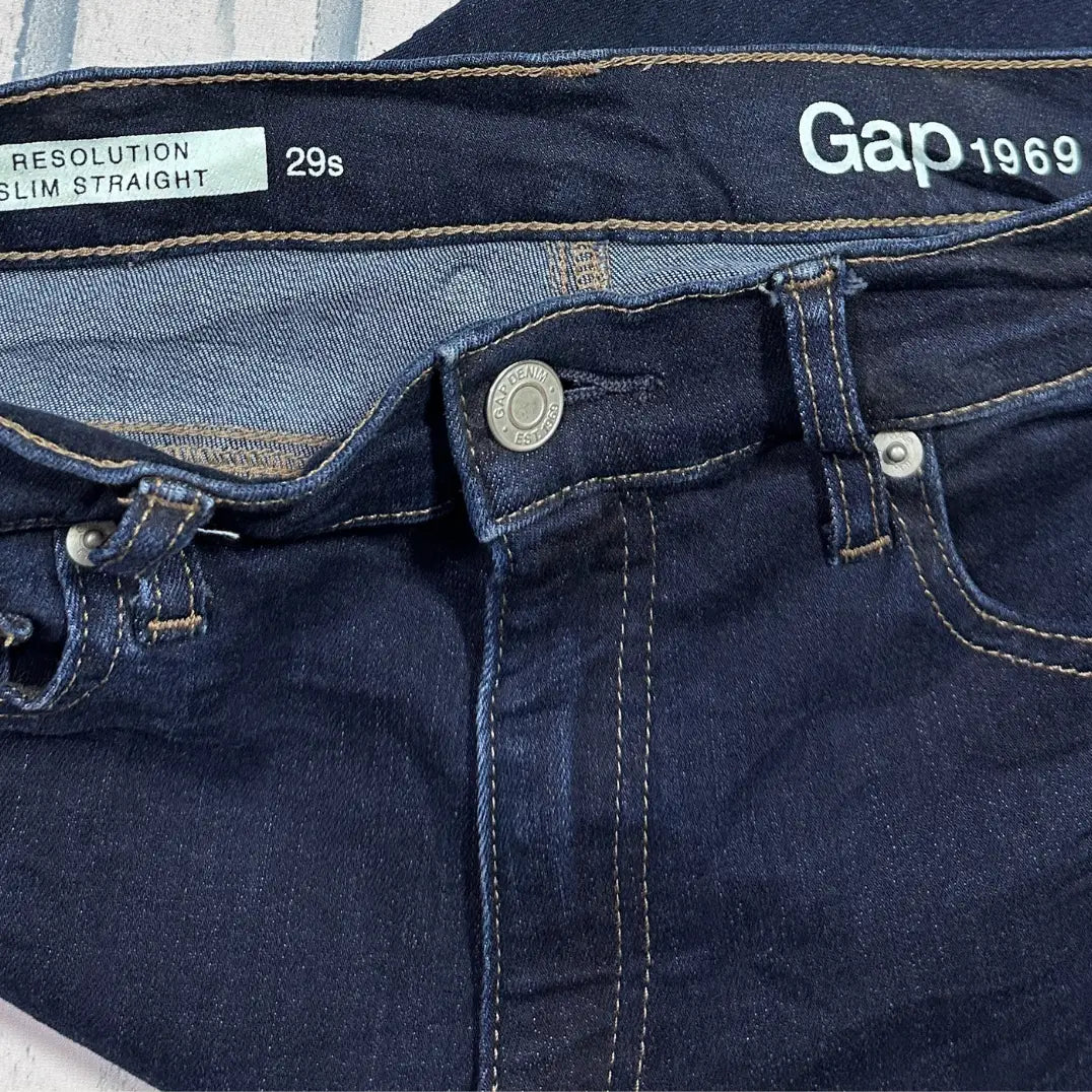Gap 1969 Resolution Slim Straight Jeans.