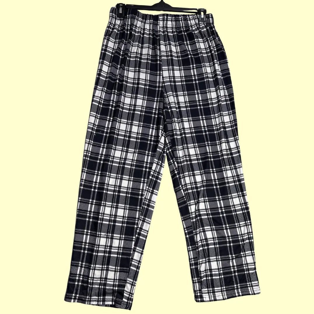 Modern Expressions Black & White Plaid Lounge Pants