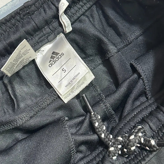 Adidas black jogging pants are a perfect blend of style