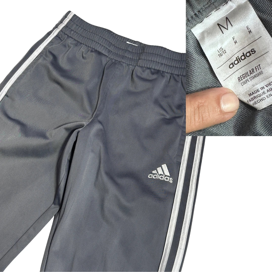 Adidas® Grey Classic Track Pants 🌫️(S)