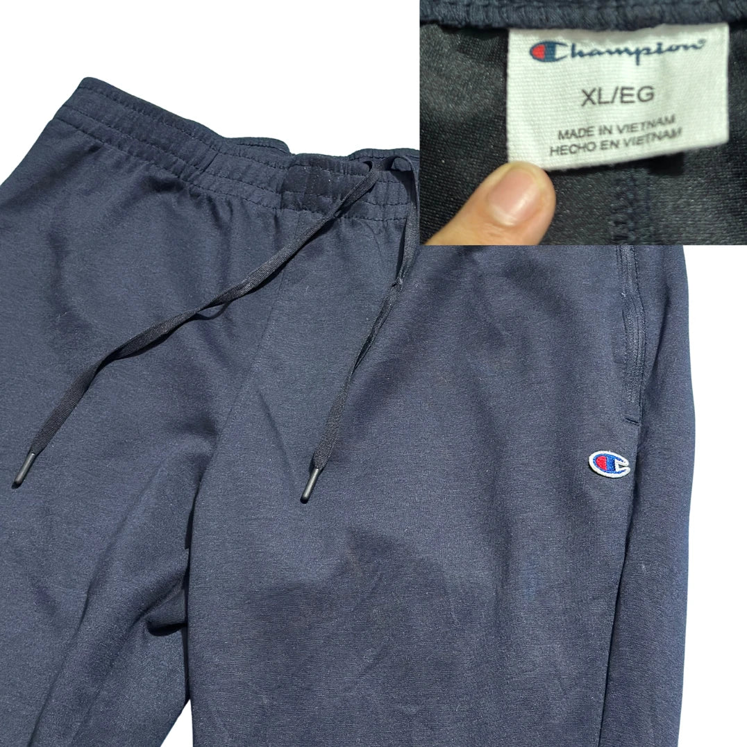 Champion® Navy Jogger Trousers(XL)