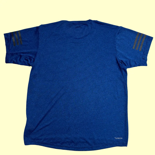 Adidas Freelift Climachill t-shirt in navy blue.