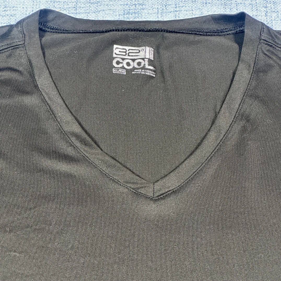 32 Cool® V Neck T Shirt(XL)