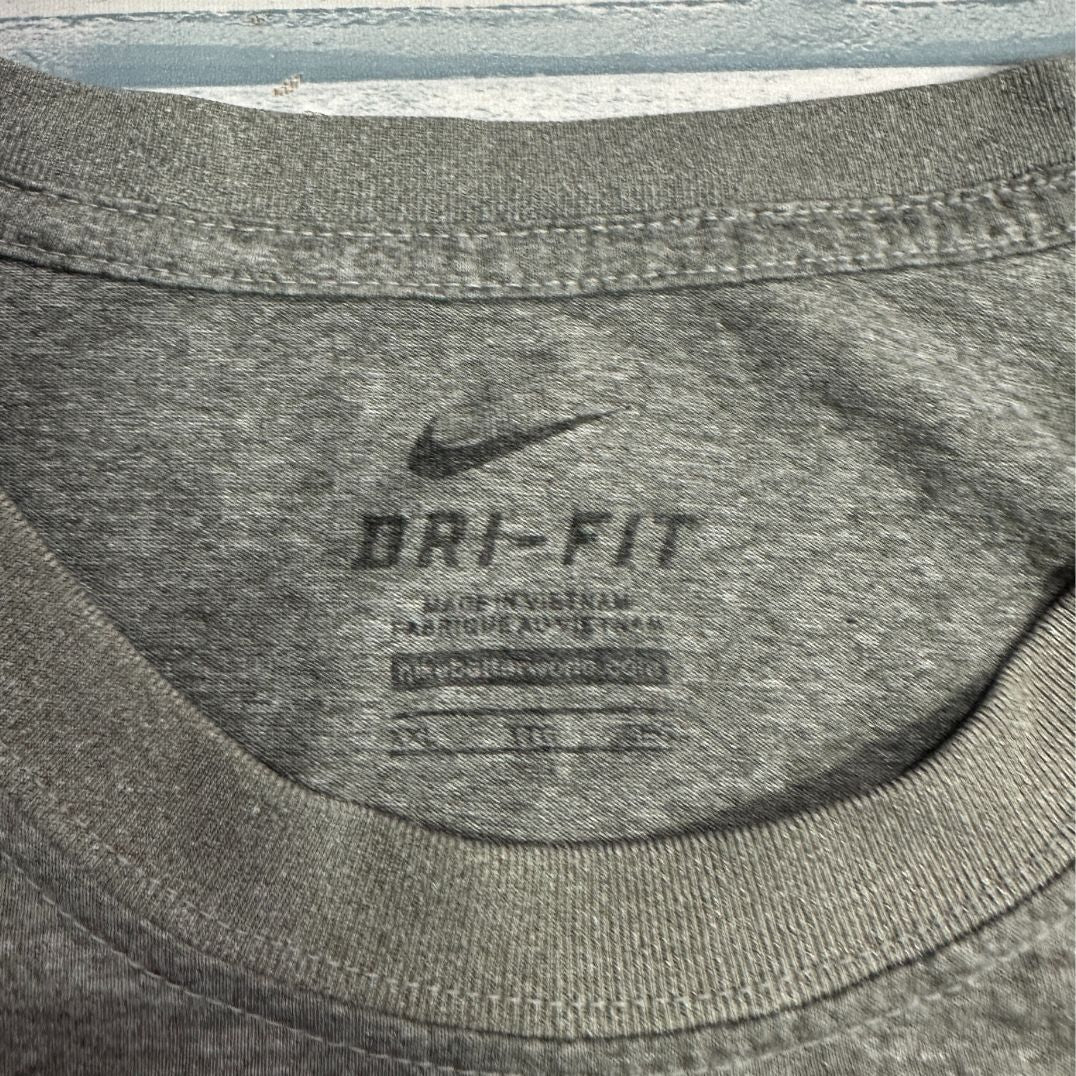 Nike Dri Fit Oklahoma Football Graphic T Shirt 🏈🔥