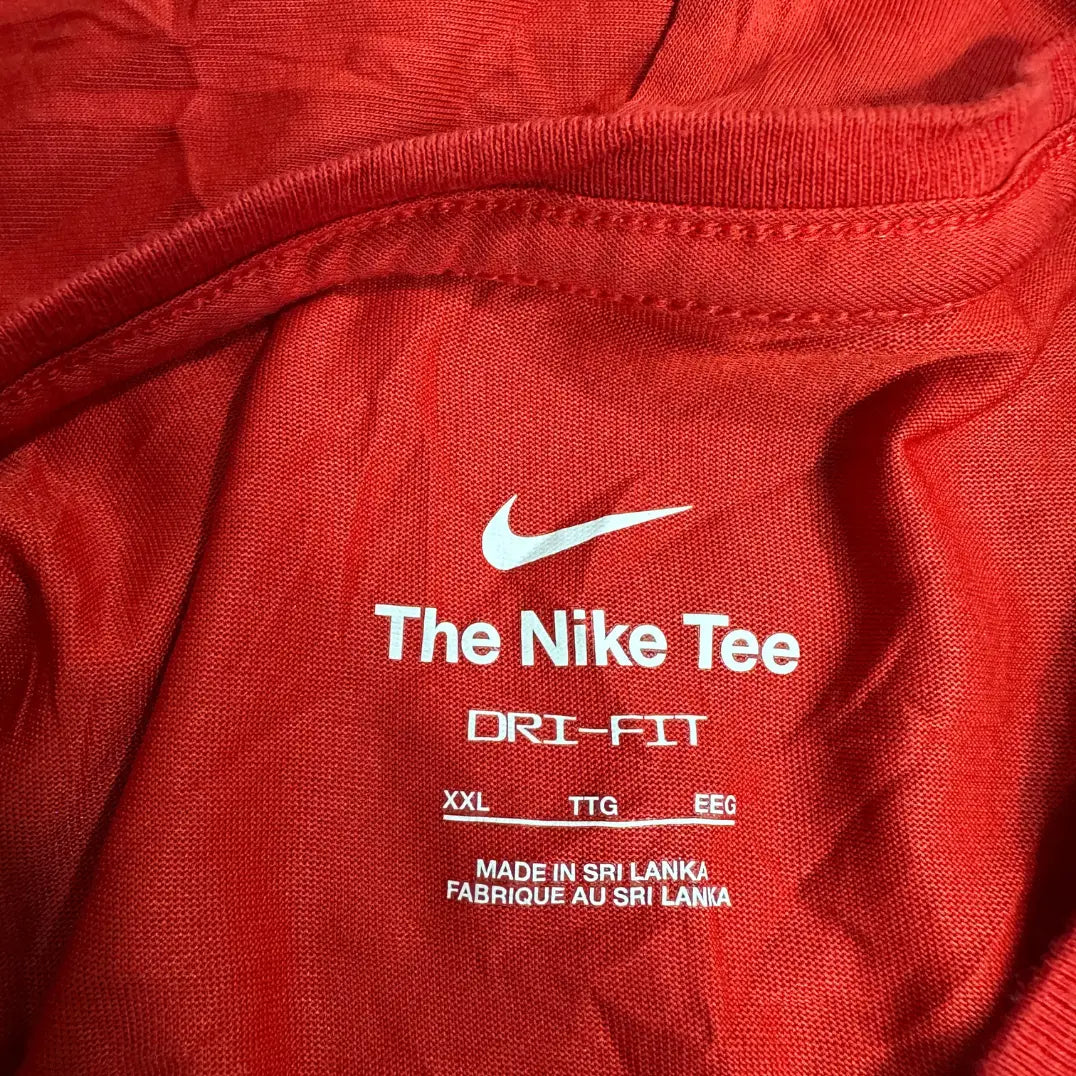 Nike The Nike Tee Dri-FIT Red Sports T-Shirt ❤️