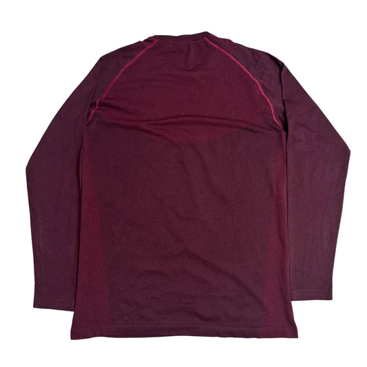 Gymshark® Long Sleeve Performance Tee – Maroon Edition(M)