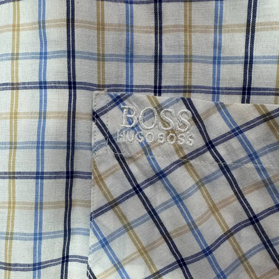 BOSS (Hugo Boss) ® The main line of the world-renowned luxury brand.