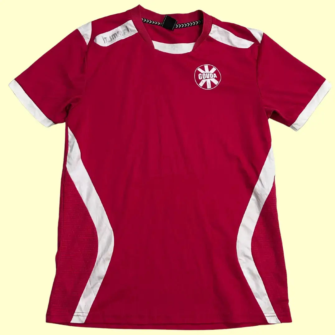 Classic Hummel red and white team jersey featuring the "GOUDΑ"