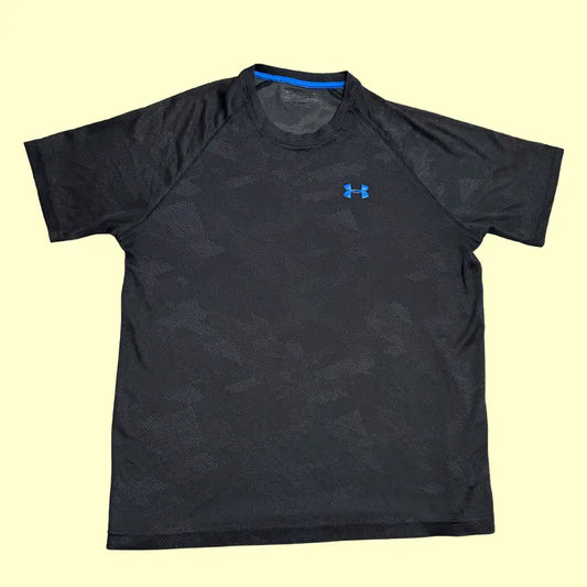 Under Armour HeatGear black training t-shirt)