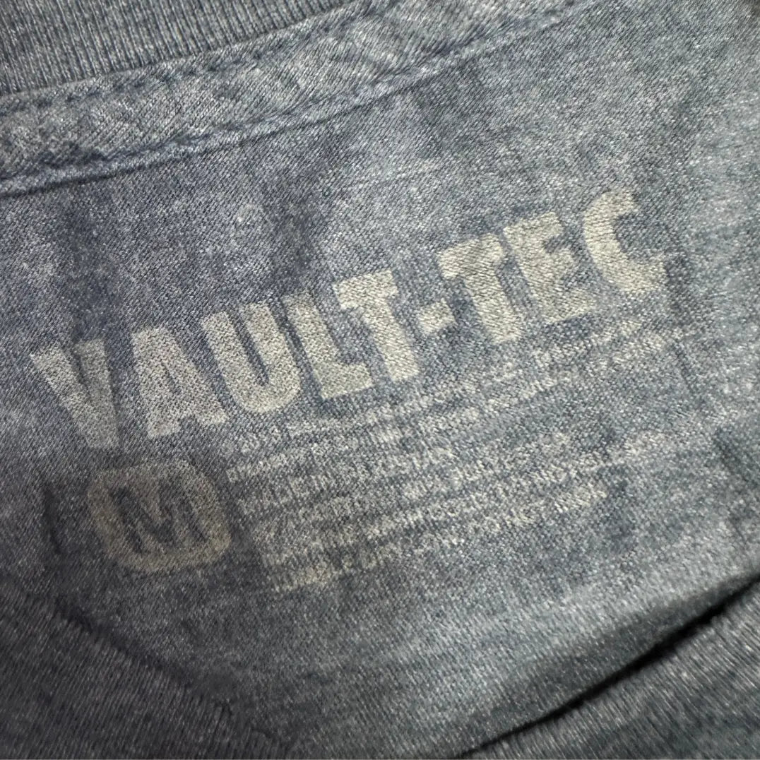💣 Vault-Tec “Vault Boy” Fallout Tee (2013 Edition) – Official Bethesda Licensed