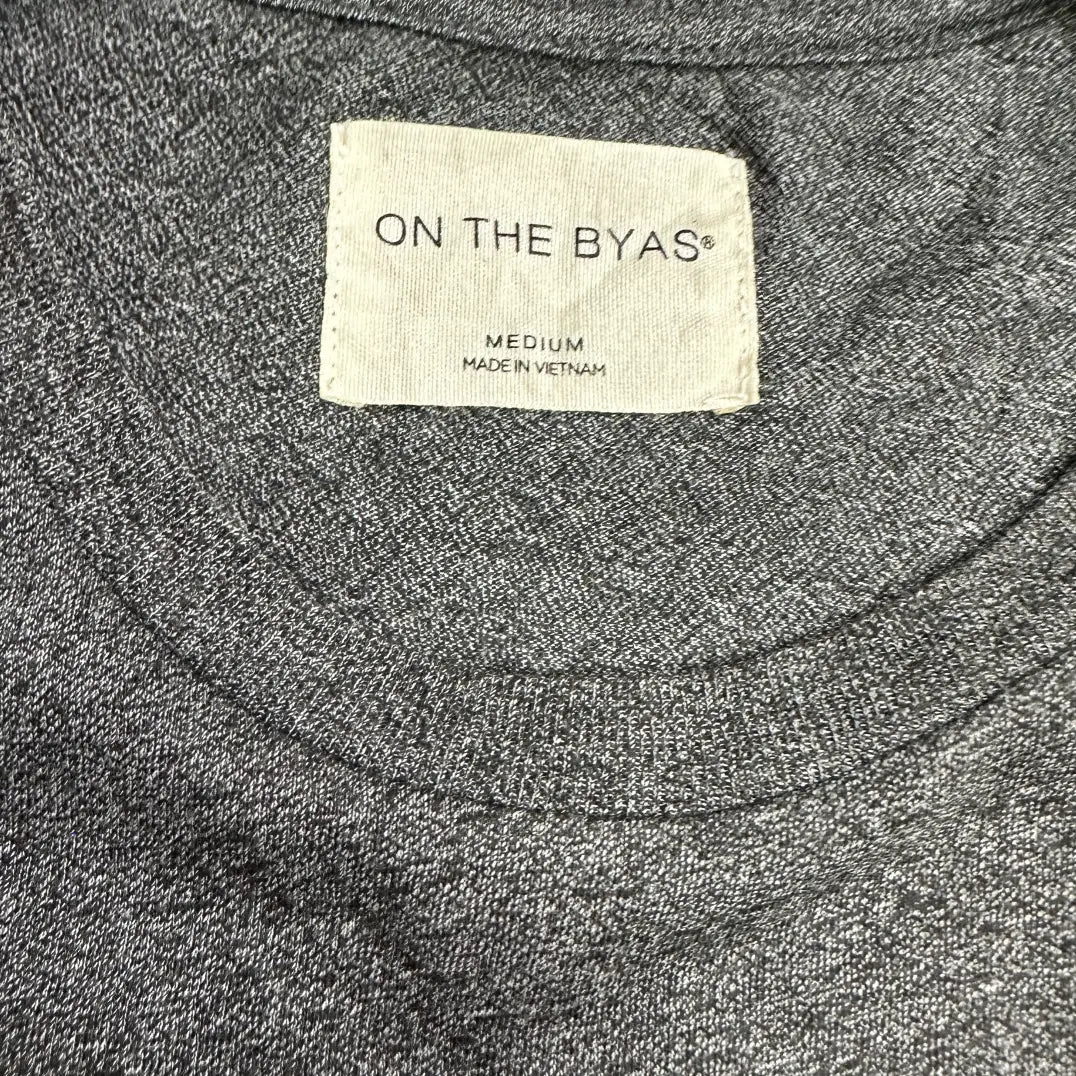 🎨 On The Byas Pattern Pocket Tee – Grey