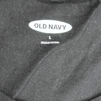 🎅 Old Navy “Believe” Christmas Tee – Black