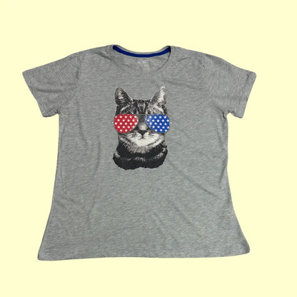 🐱🇺🇸 Patriotic Cat Tee – Way to Celebrate! Gray
