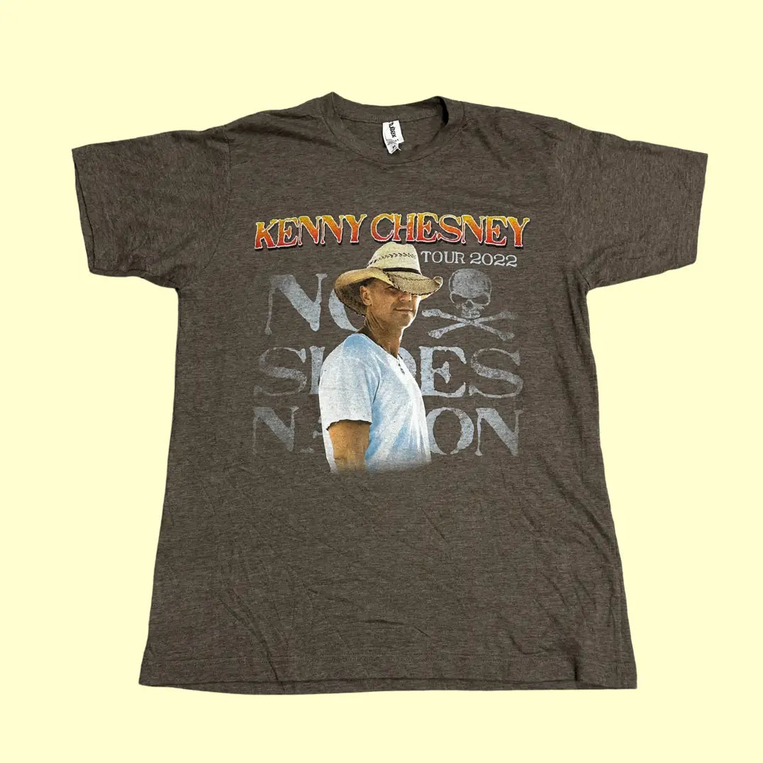 🎵 Kenny Chesney “Here and Now” Tour 2022 Tee – No Shoes Nation Edition (Brown Heather)