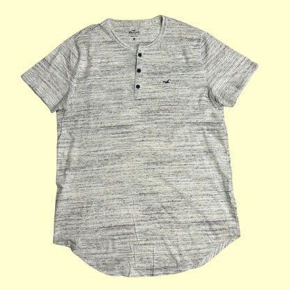 HOLLISTER Must-Have Collection Henley Tee – Light Grey (M)