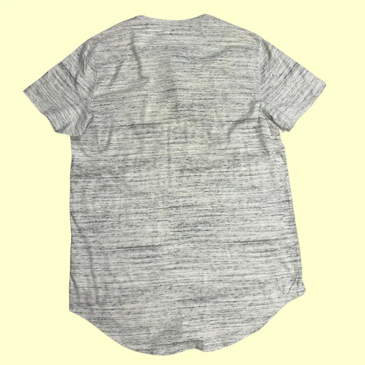 HOLLISTER Must-Have Collection Henley Tee – Light Grey (M)