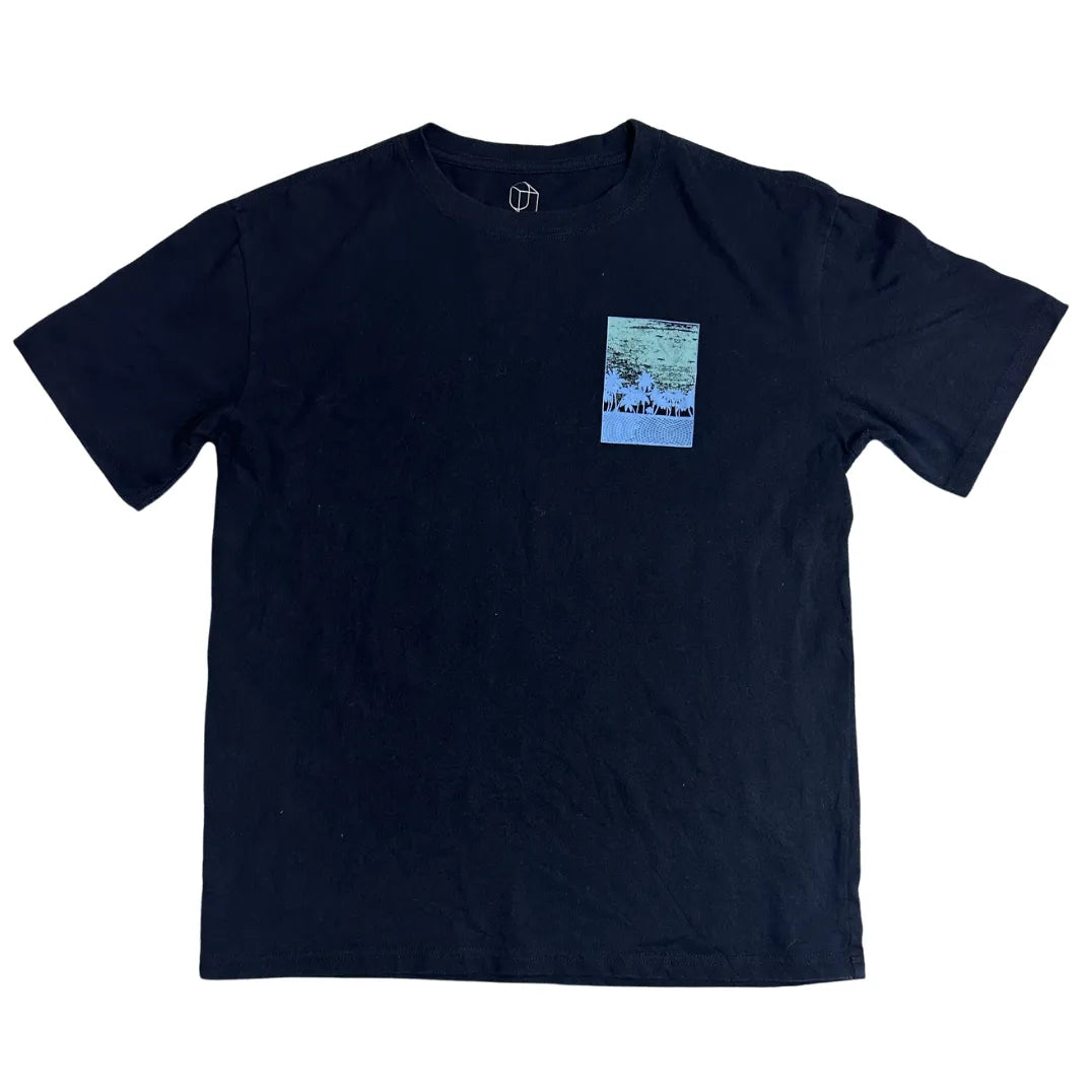 Original Use® Abstract Palm Grid Graphic Black Tee 🌴