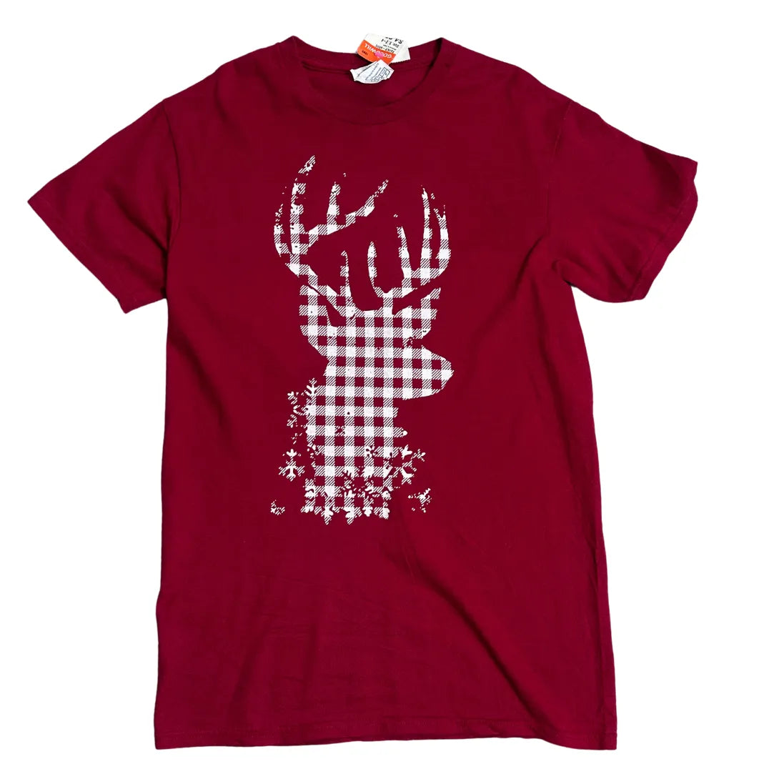 Plaid Deer Graphic T-Shirt – Rustic Outdoor Style Tee 🦌
