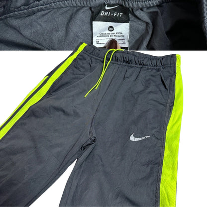 NIKE TROUSER 12 TO 14 YEARS
