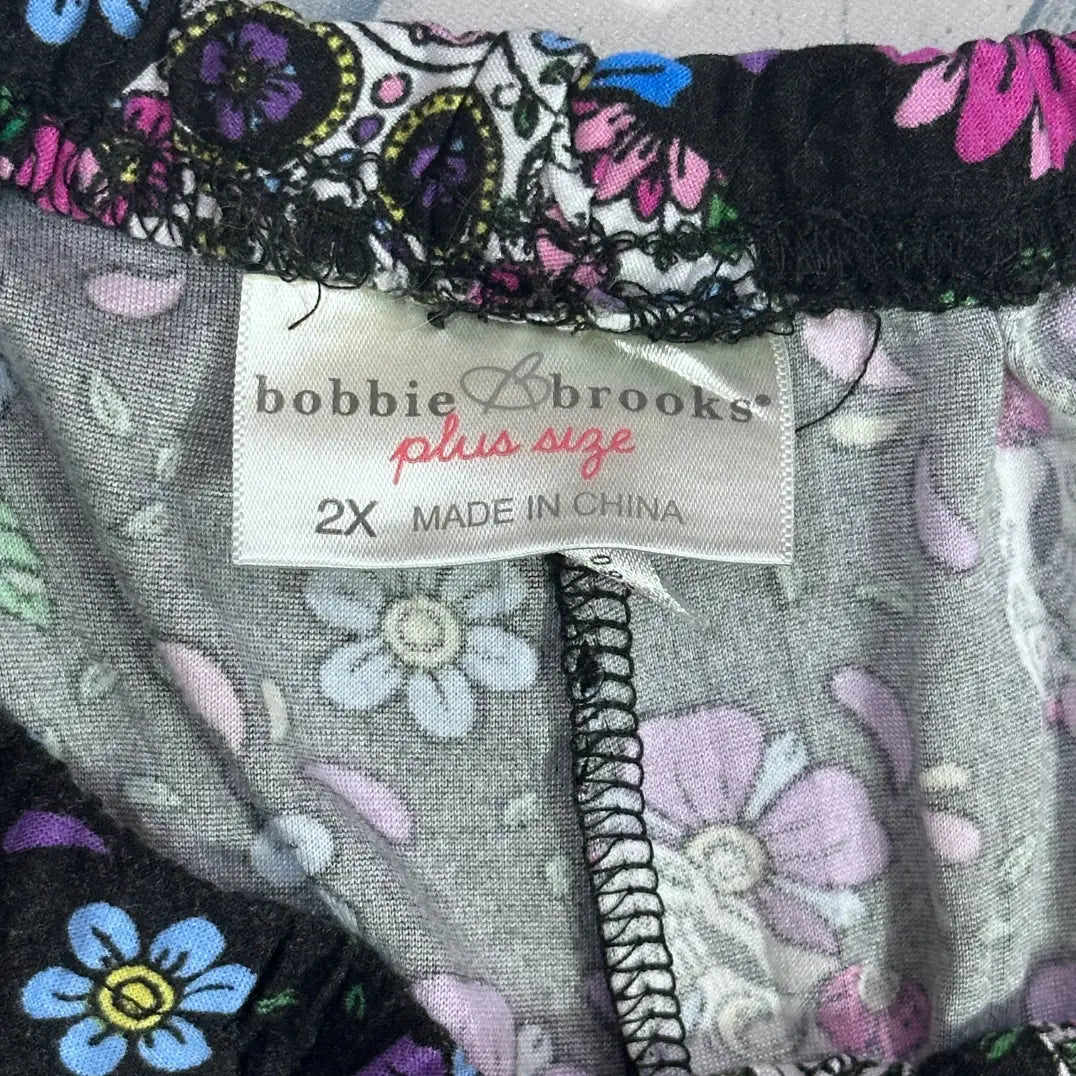 Bobbie Brooks® Plus Size 2X Day of the Dead Sugar Skull Leggings