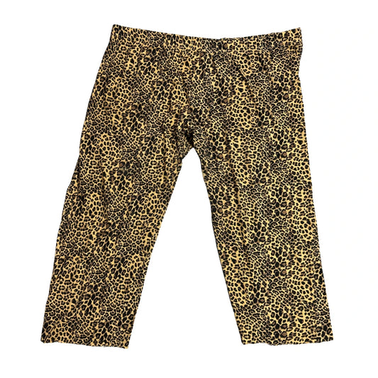 STUDIO RETAIL® Classic Leopard Print Cropped Pants