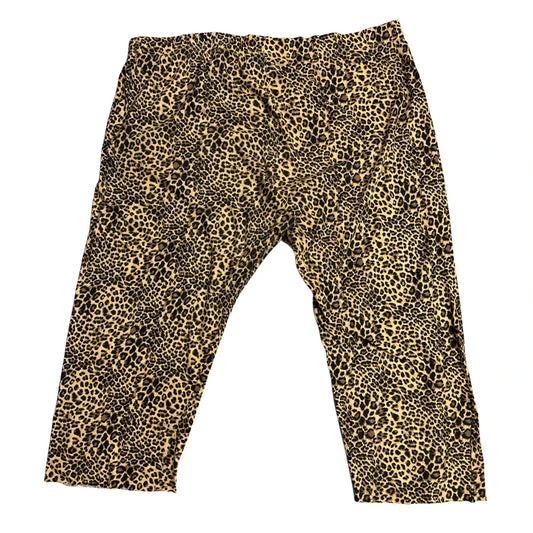 STUDIO RETAIL® Classic Leopard Print Cropped Pants