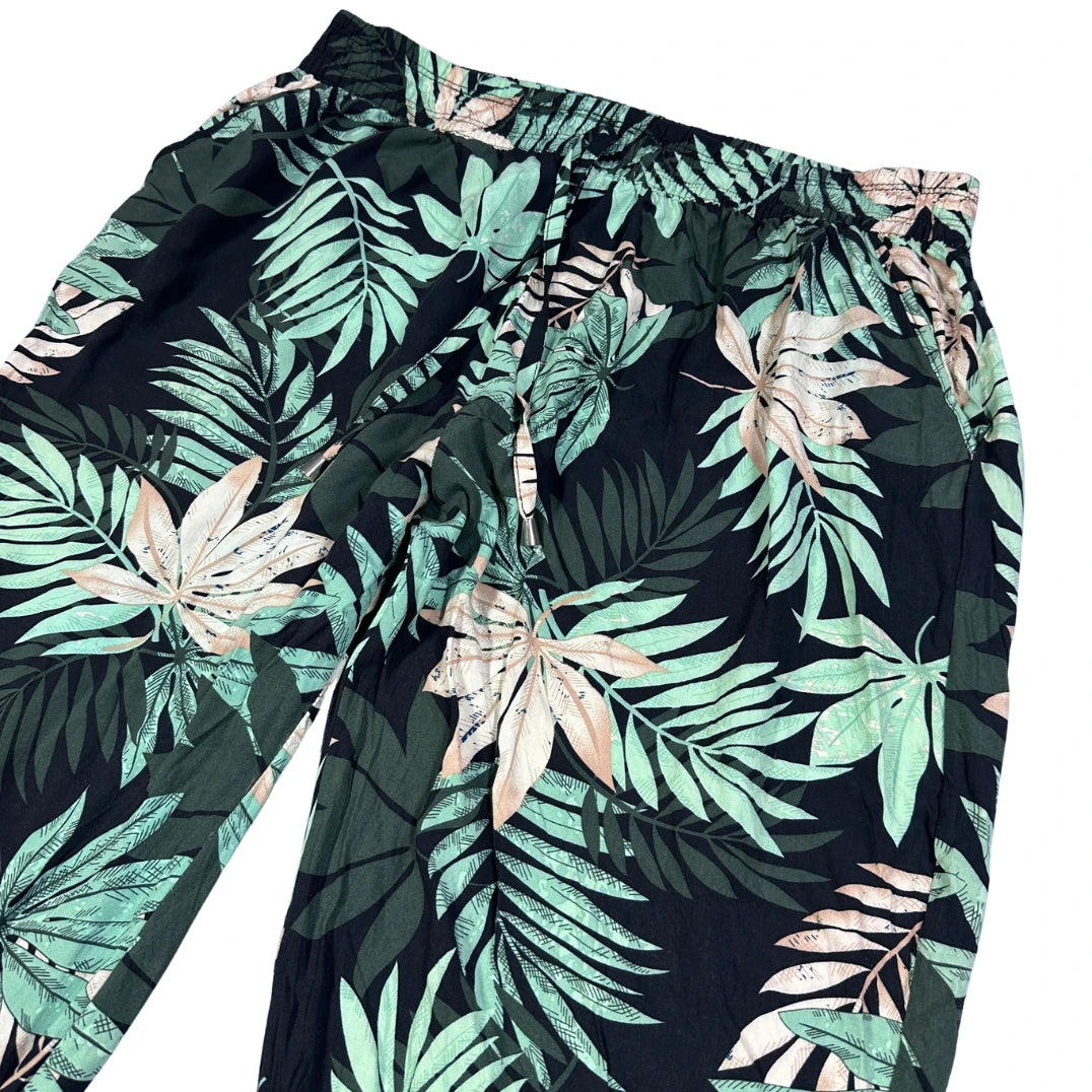 Thrift-and-treasures Black Women's Trousers Tropical-2XL Hailys