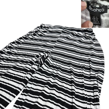 Boohoo ®  Black & White Striped Wide-Leg Lounge Pants