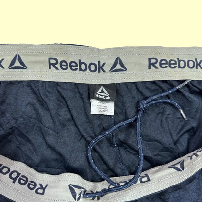 🩳 Reebok Men’s Sports Shorts – Navy Blue (Preloved, 3XL)