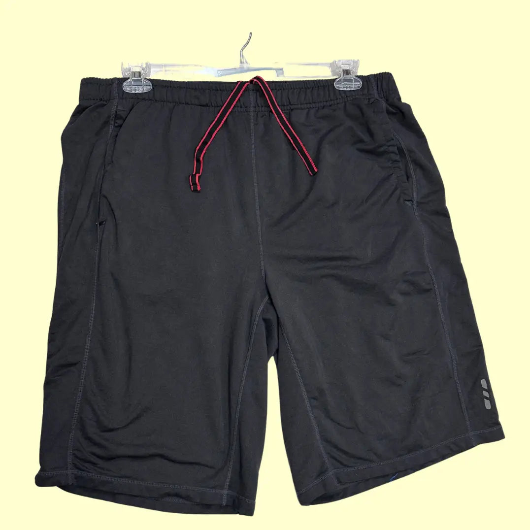 🖤 Men’s Black Sports Shorts – Athletic Activewear (Preloved)
