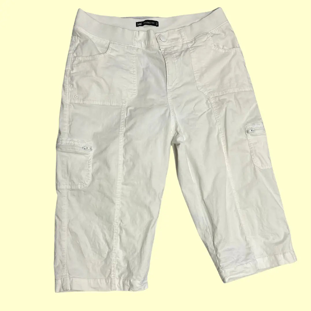🤍 Lee® Women’s Relaxed Fit Capri Cargo Pants – White