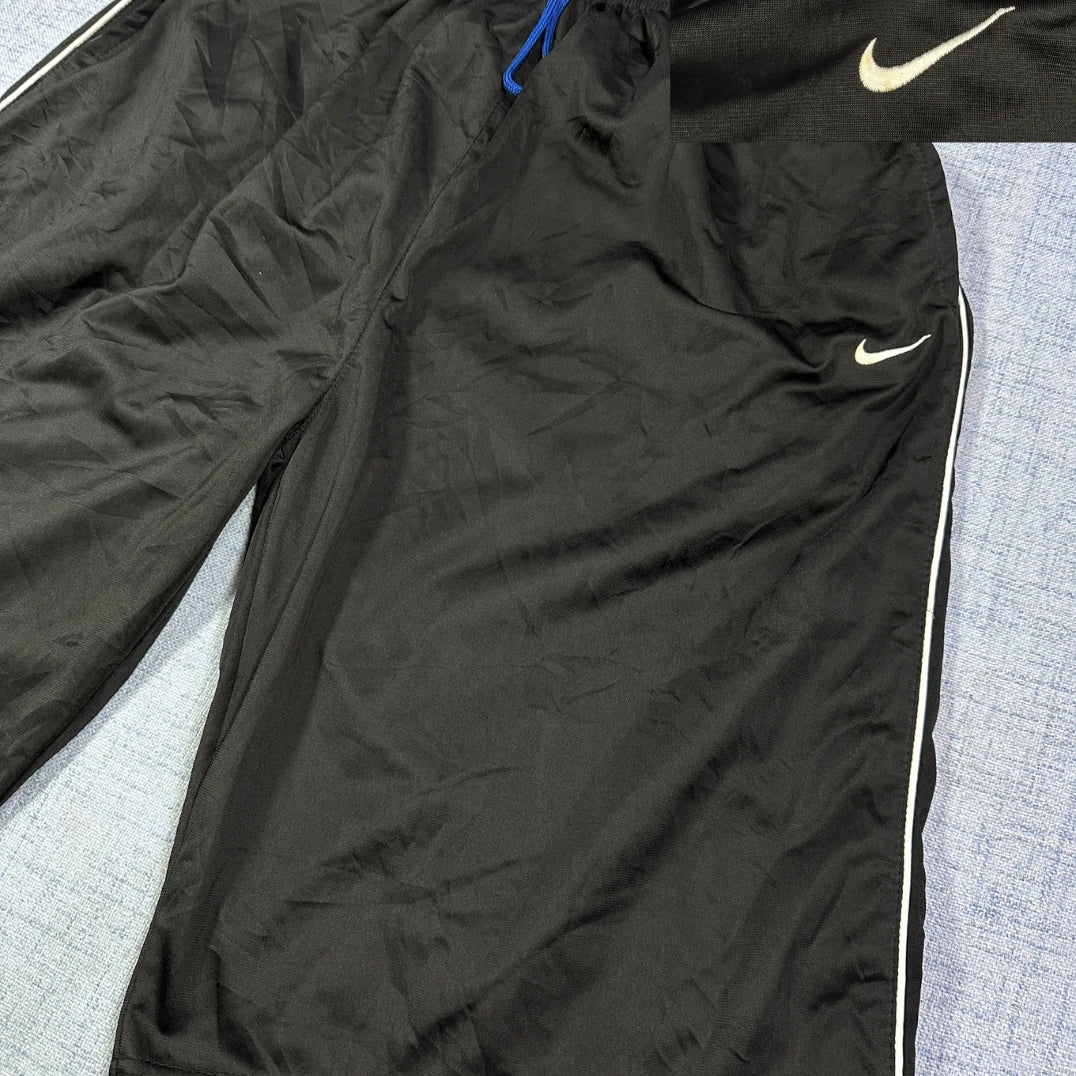 Nike® Sports 3 QTR Shorts(M)