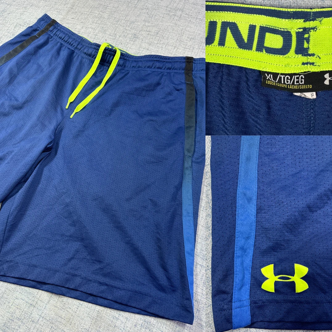 Under Armour® Training Shorts(XL)