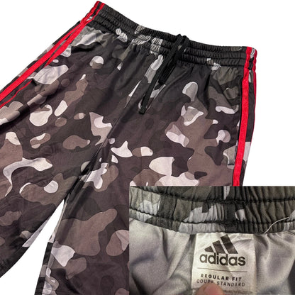 adidas® Camo Shorts(S)