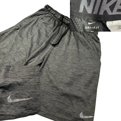 Nike® DRI FIT Training Shorts(M)