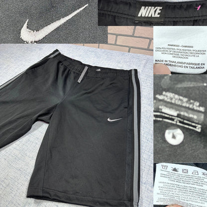 Nike® Black Shorts Side Stripe-L