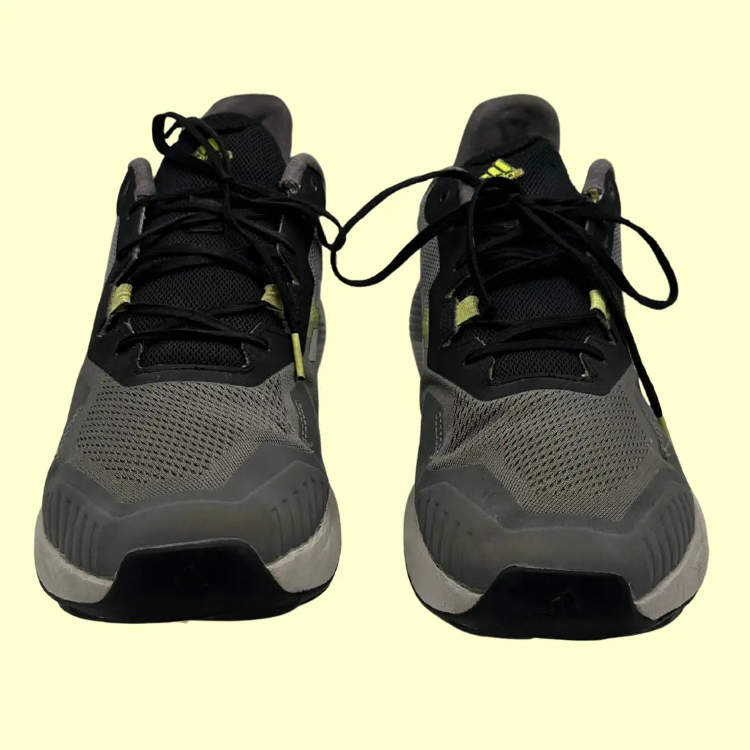 Adidas TRAXION Running / Training Shoes – Grey/Black – Size 46 (US 12)