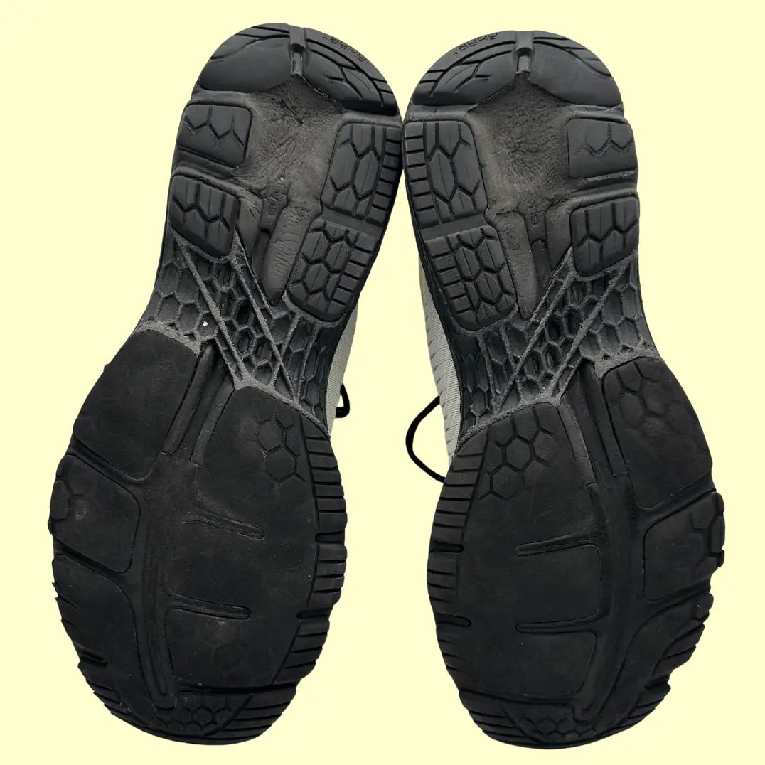 ASICS Gel-Kayano 25 Running Shoes – White/Black – Size 46.5 (US 12)