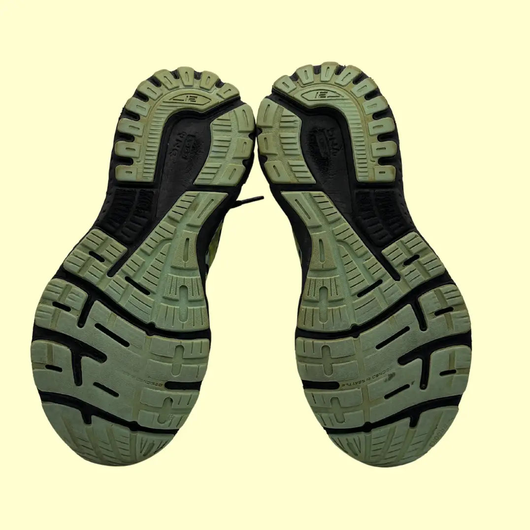 Brooks Launch 8 – Women’s Leopard Print Running Shoes – Size 39 (US 8)