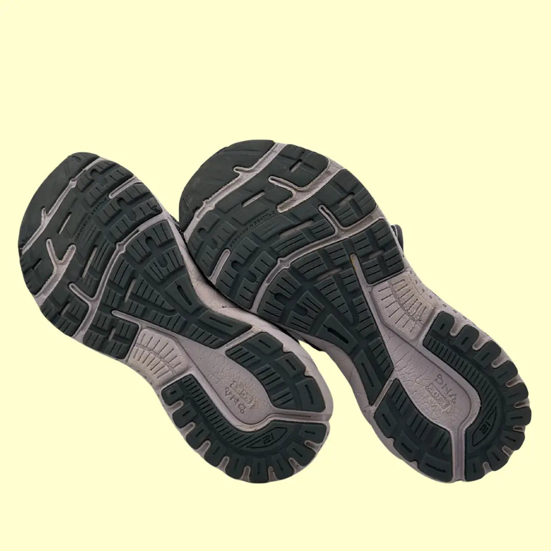 Brooks Adrenaline GTS 21 – Men's Running Shoes (Size 9.5 US)